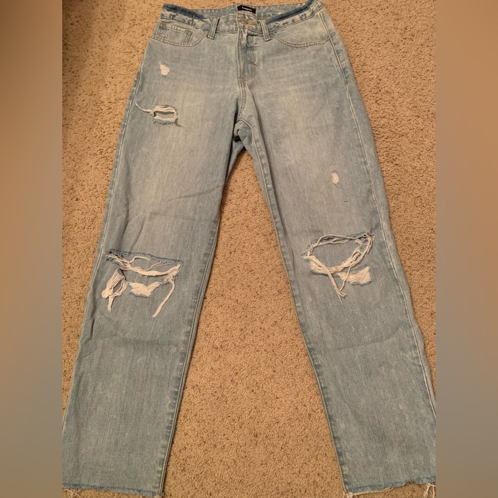 Express mid rise boyfriend jeans